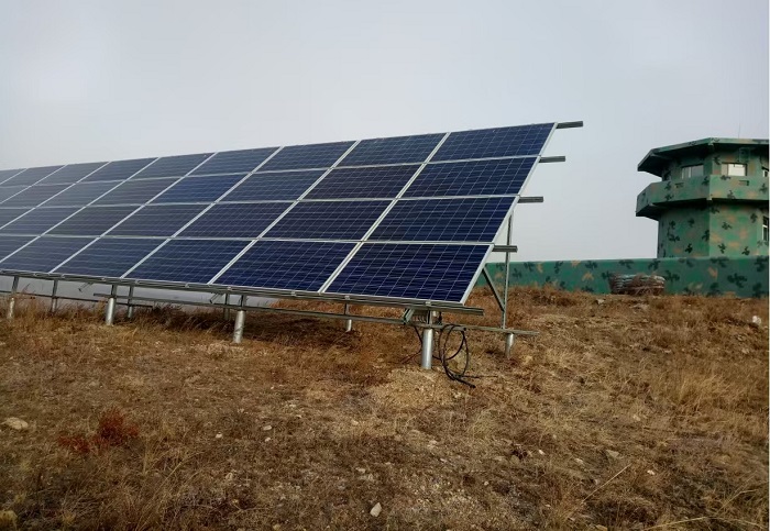 西藏军区边防部队30KW光伏供电系统维护检修